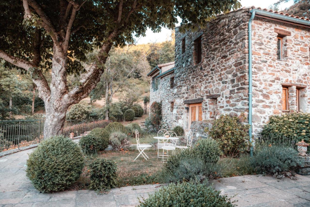 Maison D'Hotes Le Hameau De La Mure Saint-Laurent-du-Pape Buitenkant foto
