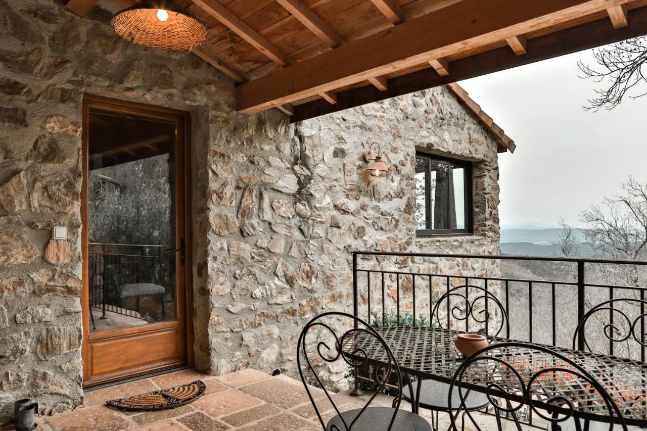 Maison D'Hotes Le Hameau De La Mure Saint-Laurent-du-Pape Buitenkant foto
